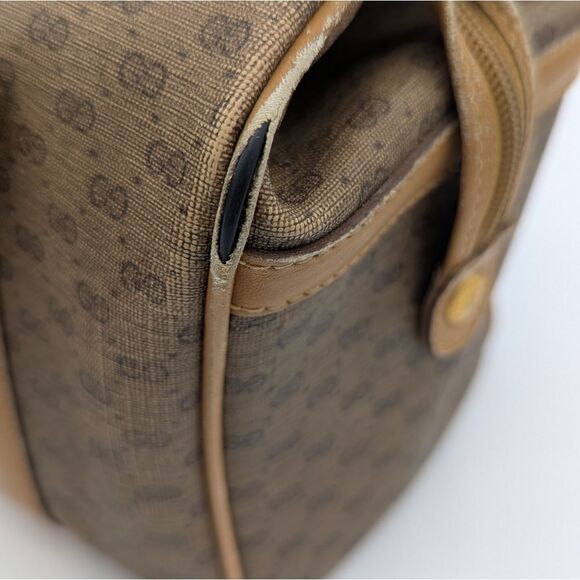 Vintage Gucci handbag - Picture 9 of 16